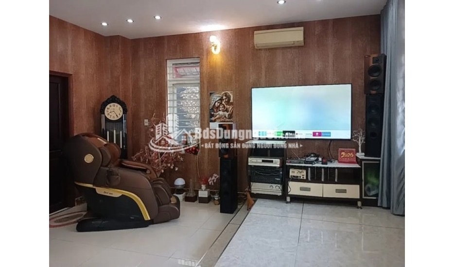 BÁN BIỆT THỰ XÃ BÌNH HƯNG HUYỆN BÌNH CHÁNH CŨ 250M2, TIỆN ÍCH, CÔNG NĂNG ĐẦY ĐỦ